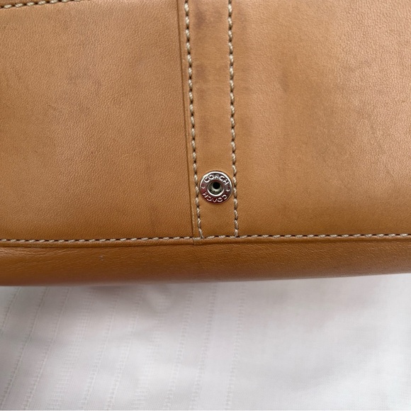 Vintage Coach Camel Leather Soho Buckle Slim Envelope Wallet - Picture 8 of 14